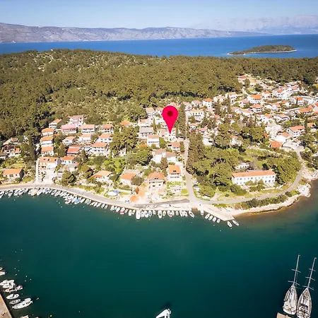 Hvar & Apartamento Vrboska