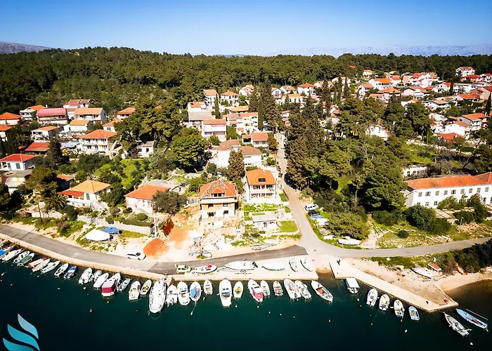 Hvar &