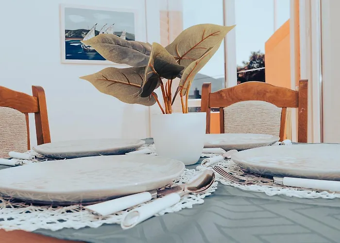 Hvar & Apartman *
